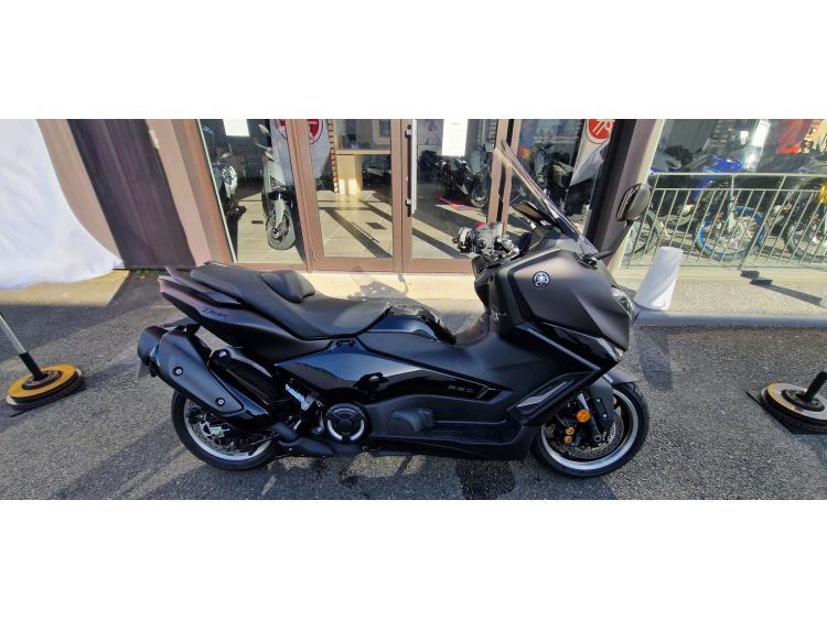 YAMAHA XP T-MAX 560 TECH MAX